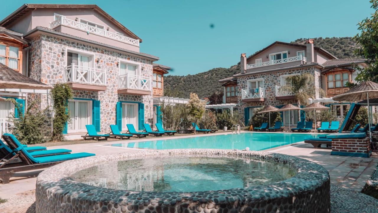 Orino Suites Cedit Zewnętrze zdjęcie