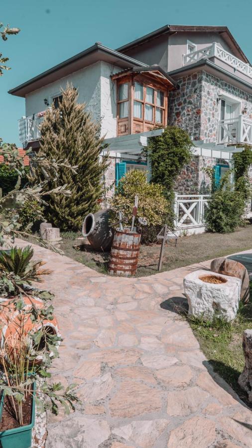 Orino Suites Cedit Zewnętrze zdjęcie